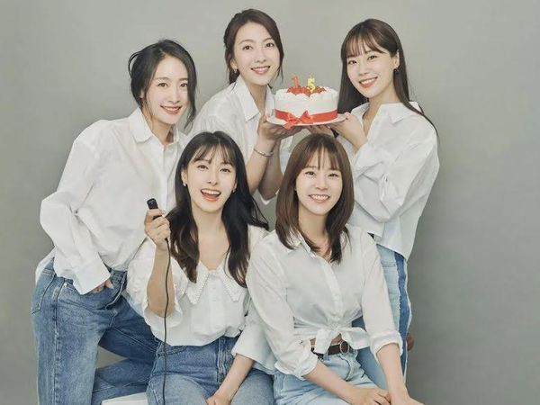 Kangen! KARA Reuni Rayakan 15 Tahun Debut