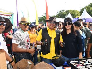 Bamsoet Ikut Riding & Beli Produk UMKM di Vespa World Days 2022 Bali