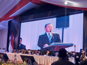 KSAD Singgung Gaya Kepemimpinan-Pencopotan Baliho Saat Sidang Doktoral