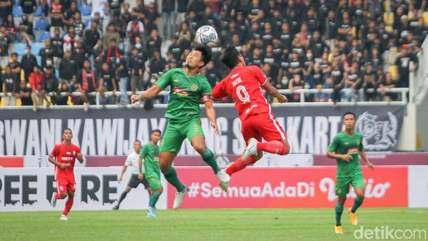 Persis Solo VS PSS Sleman Imbang Tanpa Gol di Piala Presiden 2022