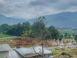 Pelayat Diminta Tak Dokumentasikan Pemakaman Eril, Keluarga: Mohon Empati