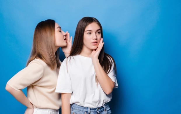 Manfaat menerapkan decluttering friendship yaitu agar terhindar dari afirmasi negatif/Foto: freepik.com/diana.grytsku