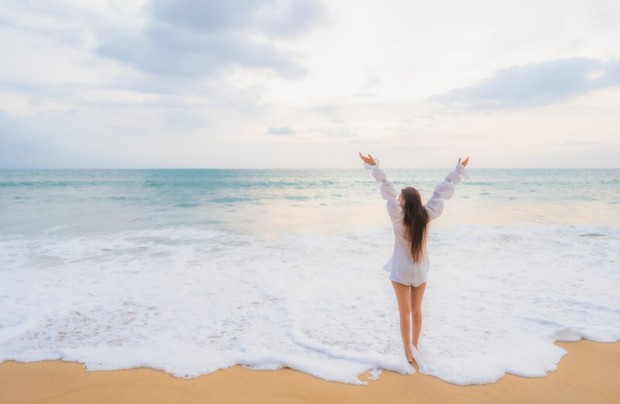 Manfaat menerapkan decluttering friendship yaitu meluangkan waktu untuk diri sendiri/Foto: freepik.com/lifeforstock