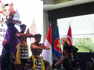 Kuliner Hingga Tarian Indonesia Dipamerkan di Festival Pasar Senggol Turki