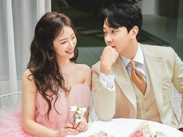 Potret pernikahan Andy (SHINHWA) dan Lee Eun Joo