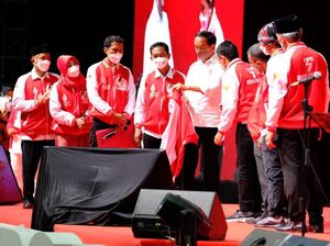 Menerka Makna Jokowi Terus Berpesan Ojo Jelang 2024 ke Relawan Menerka Makna Jokowi Terus Berpesan Ojo Jelang 2024 ke Relawan