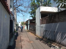 Polisi Buru Pria Ekshibisionis Resahkan Ibu-ibu di Lubang Buaya Jaktim!