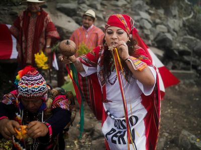 Aksi Ritual Dukun Peru Demi Timnasnya Lolos Piala Dunia 2022