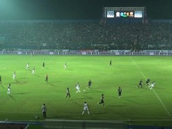 Profil Wasit Arema Vs PSM Makassar yang Dinilai Bernardo Banyak Kesalahan