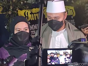 Suami Biarkan Kartika Putri Buat Keputusan Tak Lagi Muncul di Televisi Suami Biarkan Kartika Putri Buat Keputusan Tak Lagi Muncul di Televisi