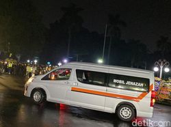 Momen Jenazah Eril Tiba di Gedung Pakuan Bandung