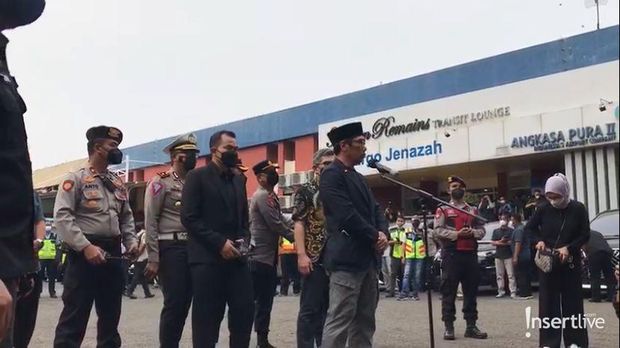 Momen Jenazah Eril Tiba di Indonesia