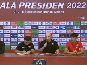 Bernardo Dedikasikan Kemenangan PSM untuk Suporter Tewas Kecelakaan di Barru Bernardo Dedikasikan Kemenangan PSM untuk Suporter Tewas Kecelakaan di Barru