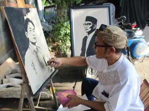 Seniman Jombang Bikin Lukisan Eril, Kenang Kepergian Anak Ridwan Kamil Seniman Jombang Bikin Lukisan Eril, Kenang Kepergian Anak Ridwan Kamil