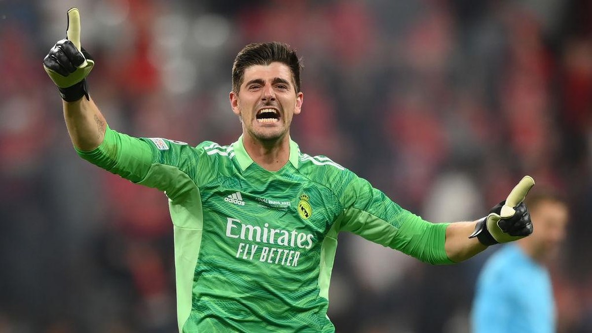 Petr Cech menilai Thibaut Courtois akan sulit meraih Ballon dOr karena berposisi sebagai kiper (Foto: Getty Images/Shaun Botterill)