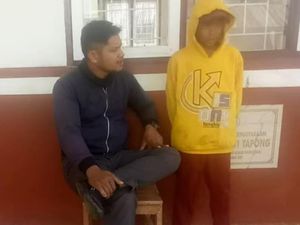 Cerita Anak SD di Bone Selalu Berangkat Subuh-Bawa Parang ke Sekolah Cerita Anak SD di Bone Selalu Berangkat Subuh-Bawa Parang ke Sekolah