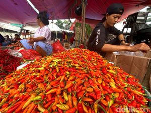 Harga Cabai Rawit Naik Lagi, Cek Info Sembako Jatim 16 November 2022
