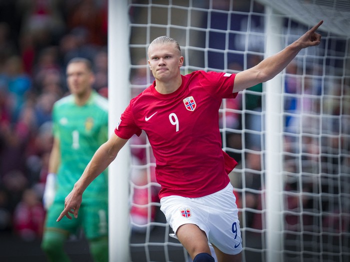 Norways forward Erling Braut Haaland celebrates scoring the 2-0 goal from the penalty spot during the UEFA Nations League football match Norway v Sweden in Oslo, Norway, on June 12, 2022. - - Norway OUT (Photo by Beate Oma Dahle / NTB / AFP) / Norway OUT (Photo by BEATE OMA DAHLE/NTB/AFP via Getty Images)
