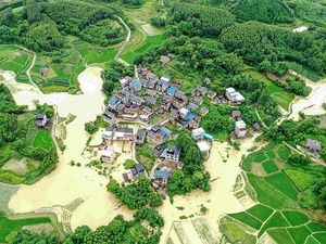 Foto Udara Perdesaan di China yang Terendam Banjir