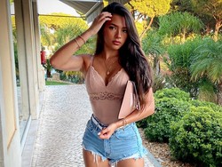 Duh, Putri Michael Owen Pamer Dada ke Kekasihnya