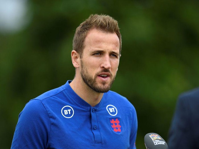 England's striker Harry Kane speaks to journalists after a press conference at St George's Park in Burton-upon-Trent on June 13, 2022 on the eve of their UEFA Nations League match against Hungary. - NOT FOR MARKETING OR ADVERTISING USE / RESTRICTED TO EDITORIAL USE (Photo by Oli SCARFF / AFP) / NOT FOR MARKETING OR ADVERTISING USE / RESTRICTED TO EDITORIAL USE (Photo by OLI SCARFF/AFP via Getty Images)