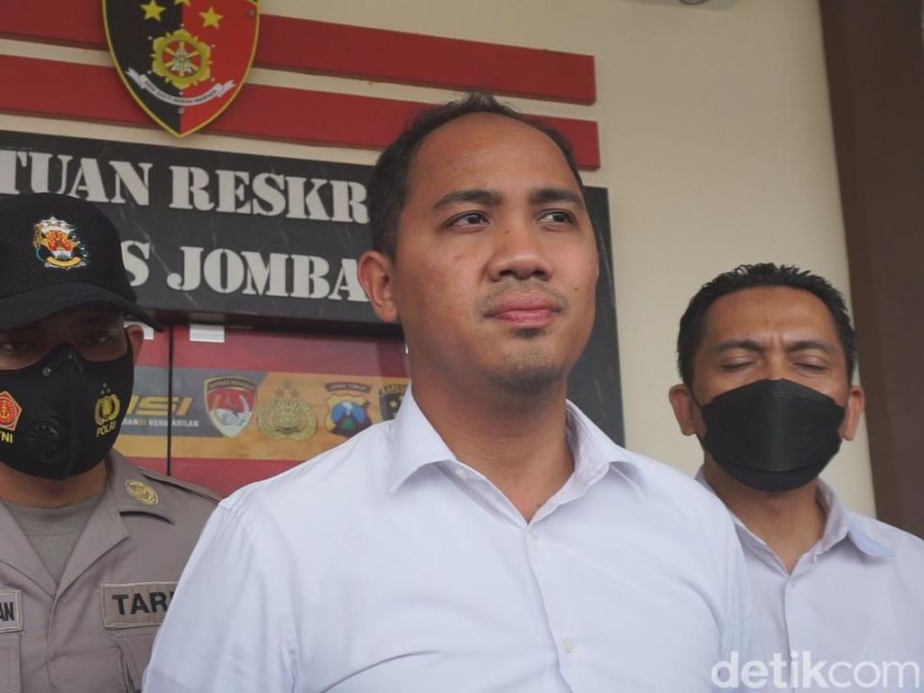 Polisi Usut Insiden Pemberian Oralit Kedaluwarsa ke Balita di Jombang Polisi Usut Insiden Pemberian Oralit Kedaluwarsa ke Balita di Jombang