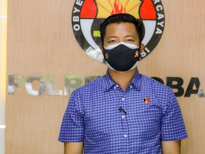 Buruh Lepas di Lombok Barat Curi HP Tetangga Diringkus Polisi Buruh Lepas di Lombok Barat Curi HP Tetangga Diringkus Polisi