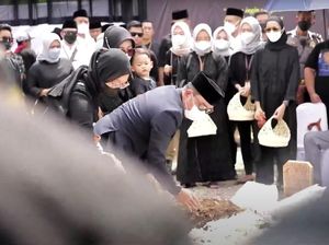Jabar Hari Ini: Eril Dimakamkan hingga Pria Ciamis Dapat Motor karena Sampah Jabar Hari Ini: Eril Dimakamkan hingga Pria Ciamis Dapat Motor karena Sampah