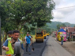 Akhirnya! Jalan Rusak Cianjur Selatan Mulai Diperbaiki