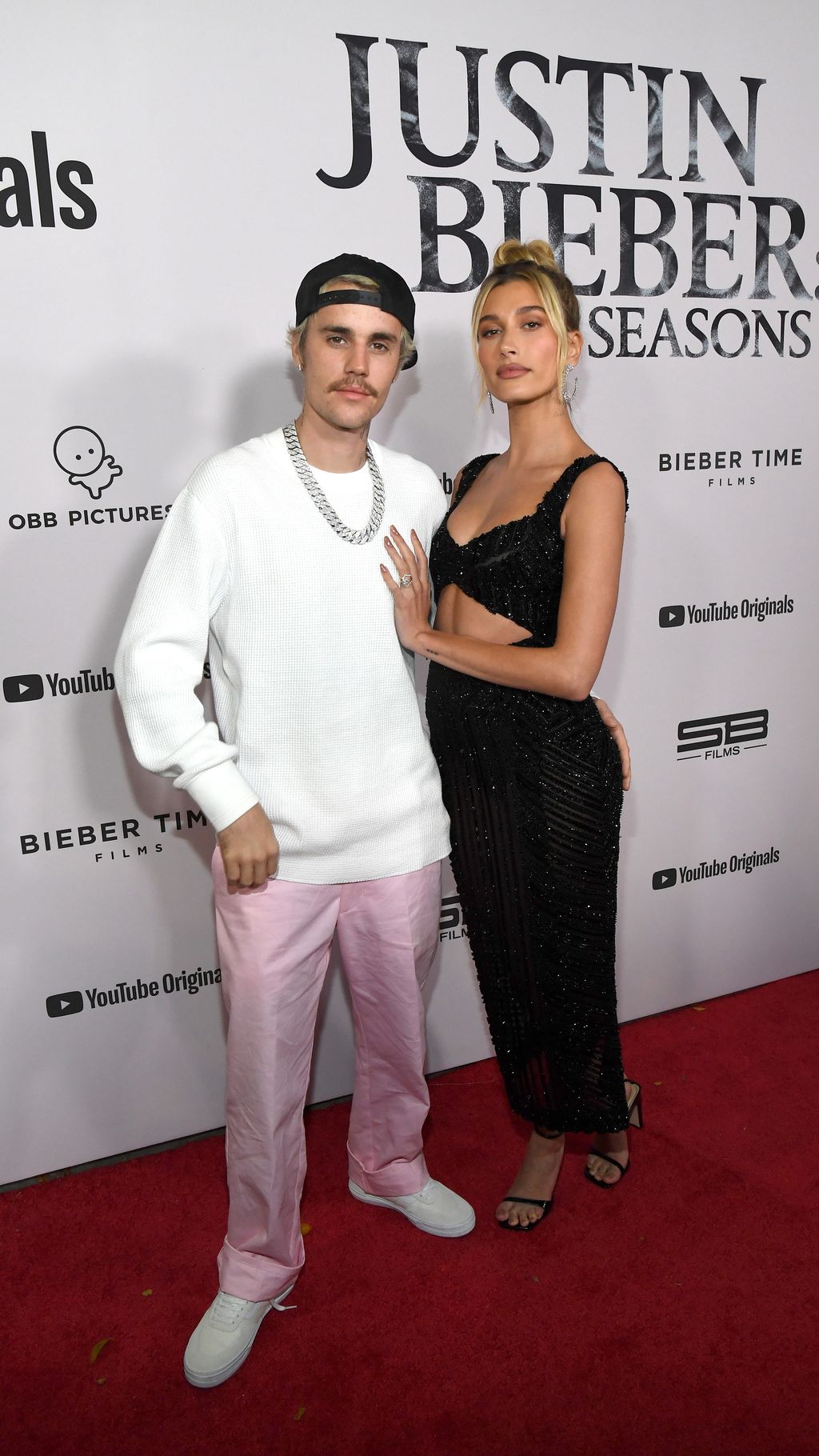 WESTWOOD, CALIFORNIA - JANUARY 27: Justin Bieber and Hailey Rhode Bieber attend YouTube Originals 