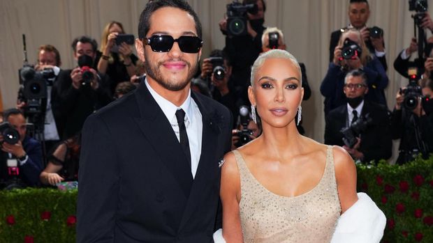 NEW YORK, NEW YORK - MAY 02: Pete Davidson and Kim Kardashian attend The 2022 Met Gala Celebrating 