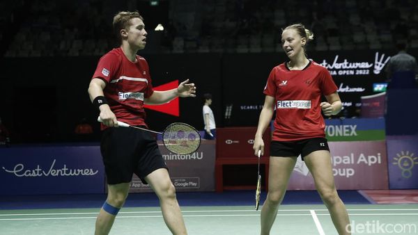 Aksi Pasangan Ganda Prancis Lolos 16 Besar Indonesia Open