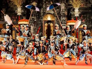 Kesenian Baleganjur di Bali: Sejarah, Instrumen, dan Perkembangannya Kesenian Baleganjur di Bali: Sejarah, Instrumen, dan Perkembangannya