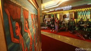 Begini Jadinya Saat Hotel di Jakarta Dipenuhi Ornamen Khas Betawi