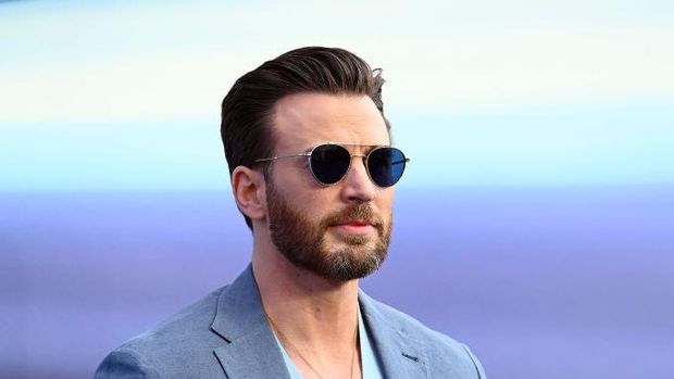 LONDON, ENGLAND - JUNE 13: Chris Evans attends the 