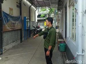 Motor Jemaah Masjid di Probolinggo Dicuri, Aksi Pelaku Terekam CCTV