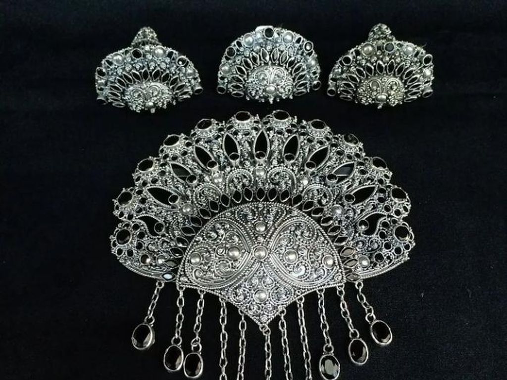 Jadi Langganan Ivan Gunawan, Perhiasan Made in Bali Ini Diekspor Hingga Prancis