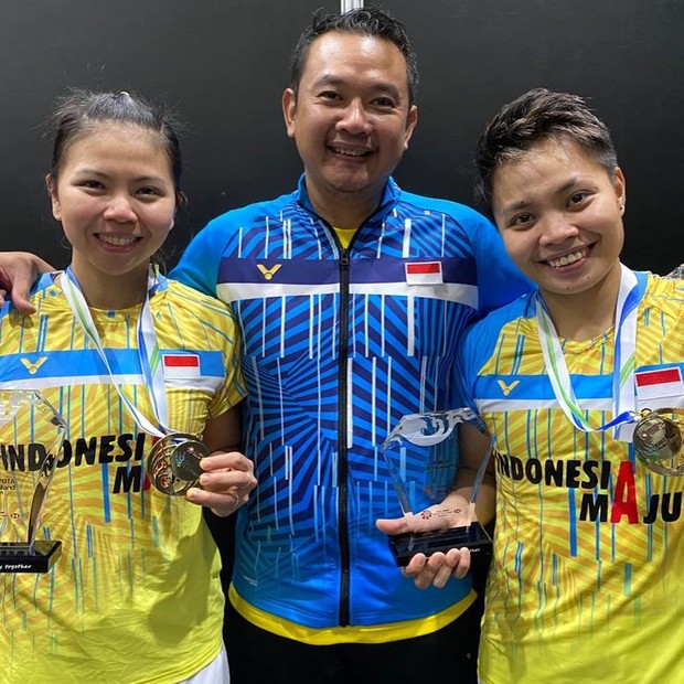 Greysia, Apriyani, Pelatih Eng Hian /Foto: Instagram/Apriyani Rahayu Greysia dan Apriyani