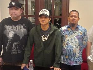Iko Uwais Laporkan Balik Desainer Interior Iko Uwais Laporkan Balik Desainer Interior
