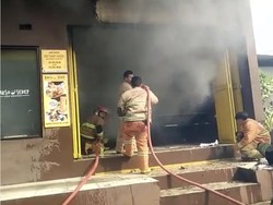 Warung Bakso di Sukabumi Hangus Terbakar