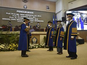 Universitas Diponegoro Kukuhkan 8 Guru Besar Sekaligus