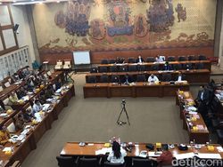 Komisi VI DPR Rapat Bahas GoTo Hari Ini