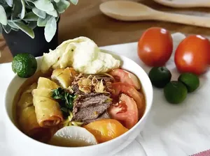 Nikmatnya 5 Racikan Soto Legendaris Buat Buka Puasa Nikmatnya 5 Racikan Soto Legendaris Buat Buka Puasa