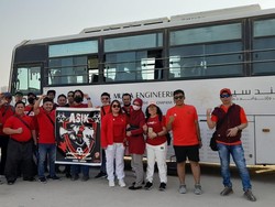 “Tujuan dari ASIK ini tentu saja untuk mendukung Timnas Indonesia di Kuwait supaya lebih bersemangat, lebih antusias, dan habis-habisan demi lambang garuda di dada,” ujar koordinator ASIK, Wagiriyoso atau akrab disapa Wayos.  Foto: Dok. Asosiasi Suporter Indonesia Kuwait (ASIK)