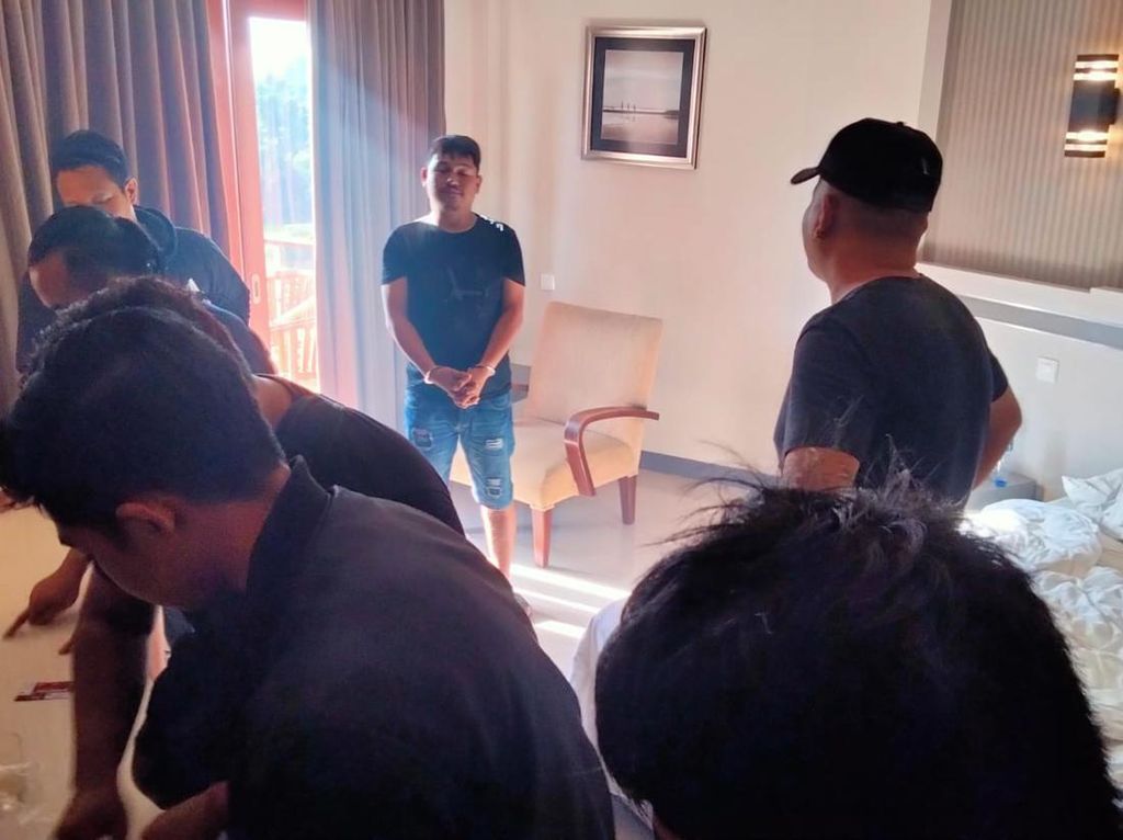 Pria Asal Aceh Dibekuk Polisi di Mataram gegara Bawa Sabu 1 Kg