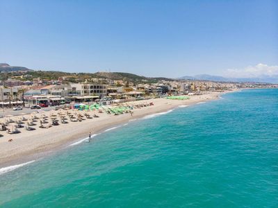 Surga Kecil di Yunani Itu Bernama Pantai Rethymno