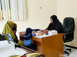 Balita di Sampang Kecanduan Bau Bensin Dibawa ke Psikolog, Hasilnya?