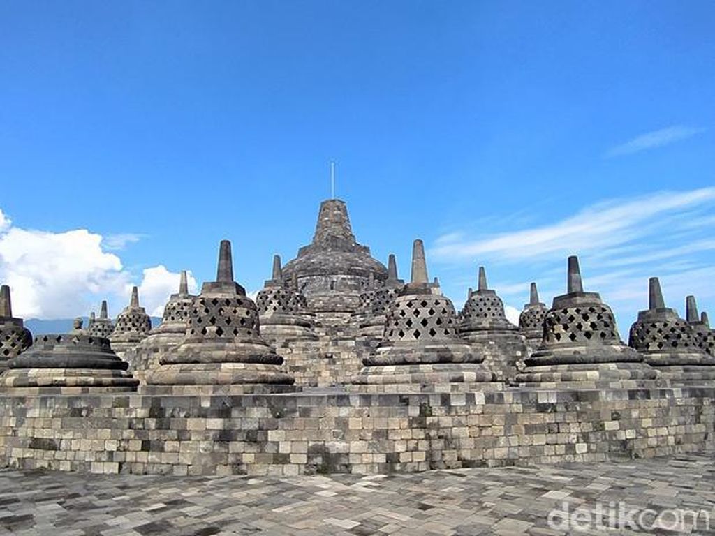 Masih Percaya Borobudur Pakai Putih Telur? Begini Cara Rekatkan Batu Candi