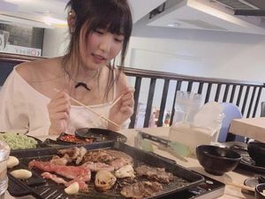 Ragam Pose Selebgram Alicebambam yang Meninggal Usai Tersedak Sate Babi Ragam Pose Selebgram Alicebambam yang Meninggal Usai Tersedak Sate Babi