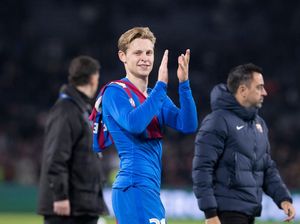 De Jong Bikin MU Habis Kesabaran, Kini Bidik Milankovic-Savic De Jong Bikin MU Habis Kesabaran, Kini Bidik Milankovic-Savic